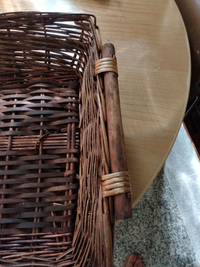 Tres cestas de mimbre