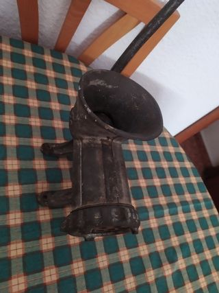 Picadora de Carne Antigua
