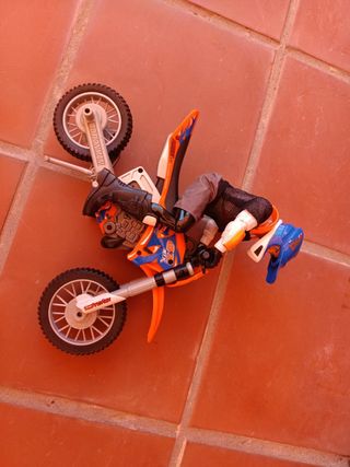 Action Man con moto y sonido