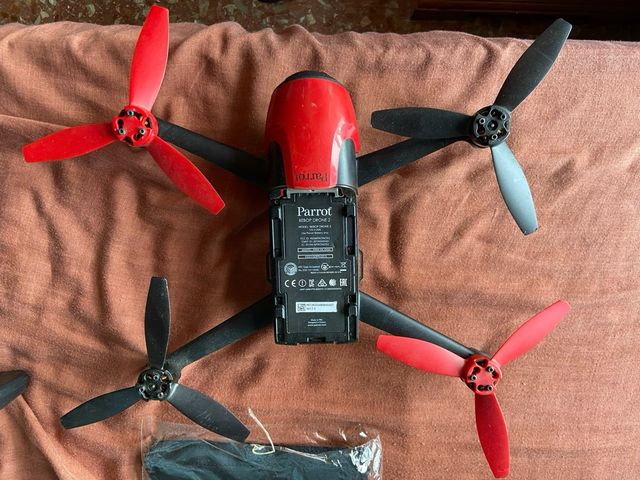Dron Parrot Bebop 2