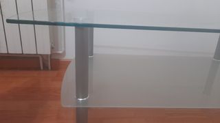 Mesa de centro o auxiliar