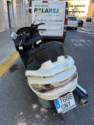 Motocicleta Suzuki Burgman 400