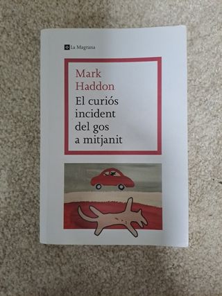 El curiós incident del gos a mitja nit