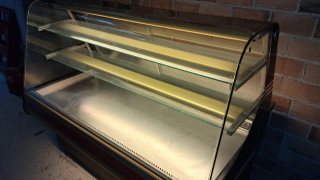 Vitrina refrigerada profesional Salva funcionando