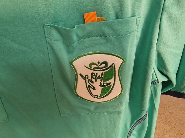 Camiseta deportiva Pony