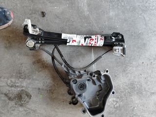 Elevalunas delantero derecho Seat ibiza