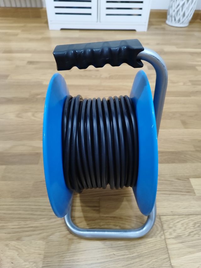ALARGADERA ENROLLABLE 25M