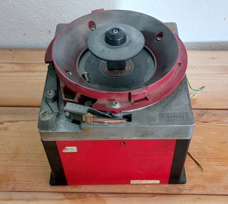 Tragaperras UNIVERSAL QUANTUM 777 + Repuestos