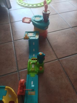 Se vende circuito de coches +2 años