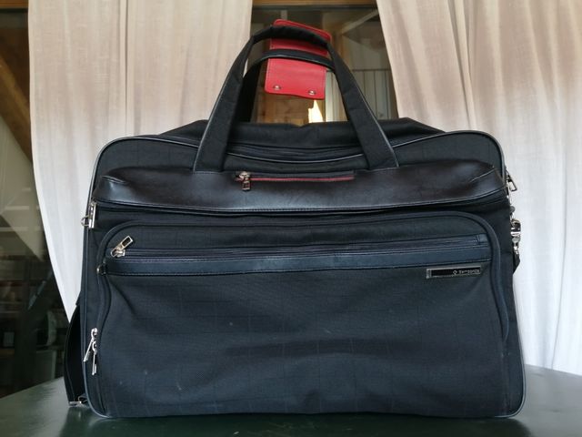 Borsa 24 ore Samsonite