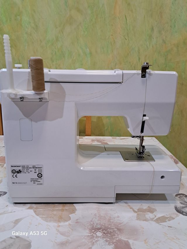 MAQUINA DE COSER 🧵🪡