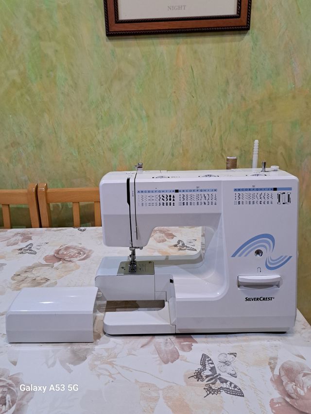 MAQUINA DE COSER 🧵🪡