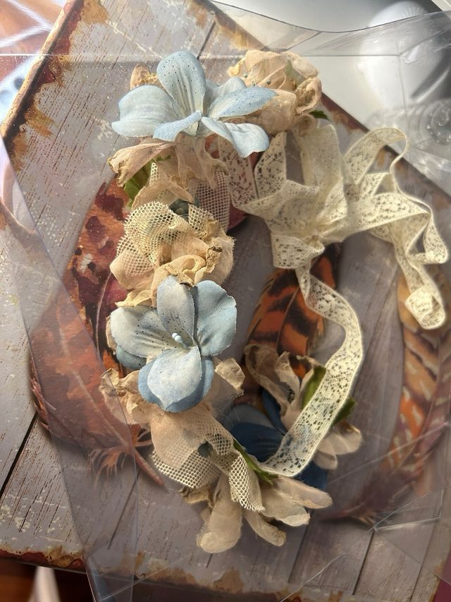 Tiara/ corona de flores