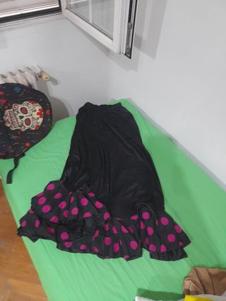 Falda flamenca lunares