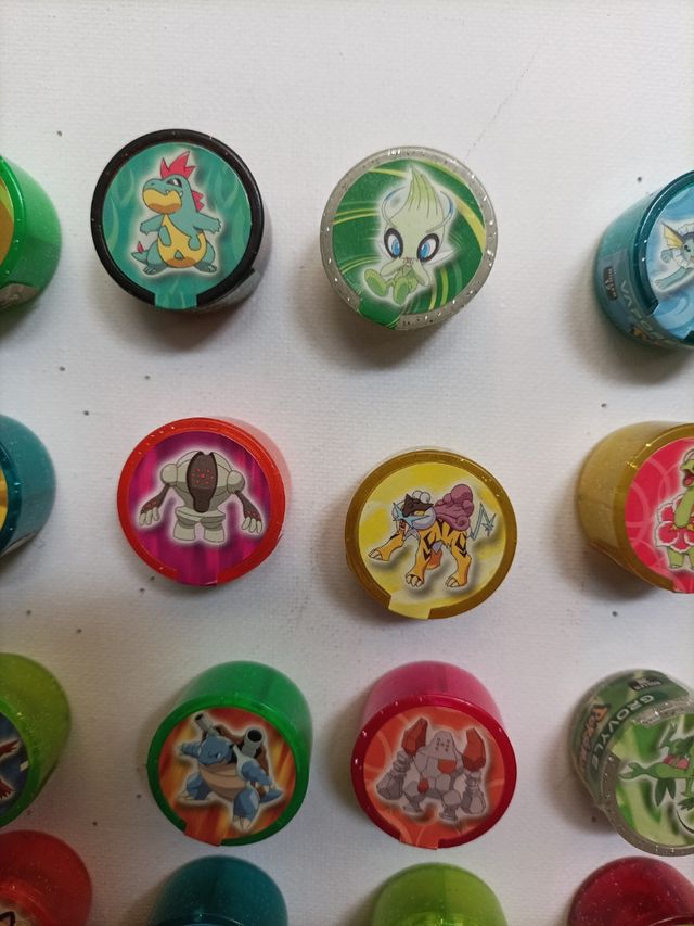 Pokemon roller tazos