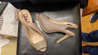 Zapatos de tacón de fiesta