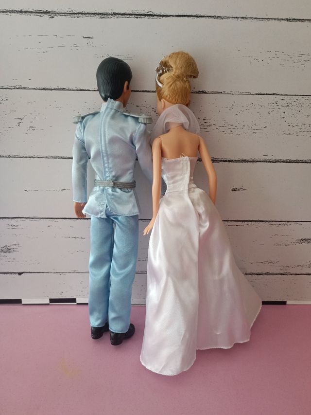 Barbie y Ken cenicienta