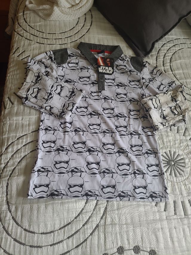 Camiseta STAR WARS perfecto para regalar