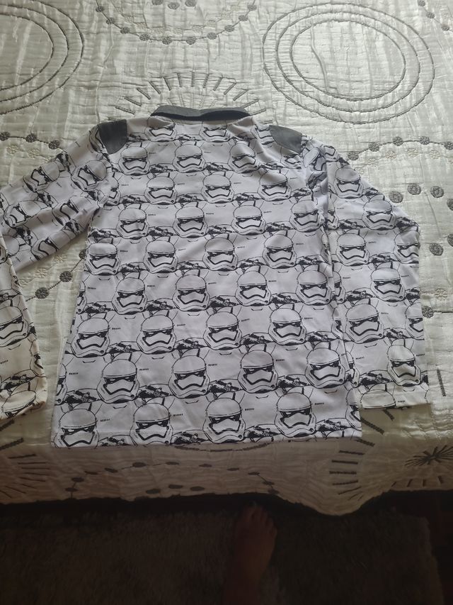 Camiseta STAR WARS perfecto para regalar