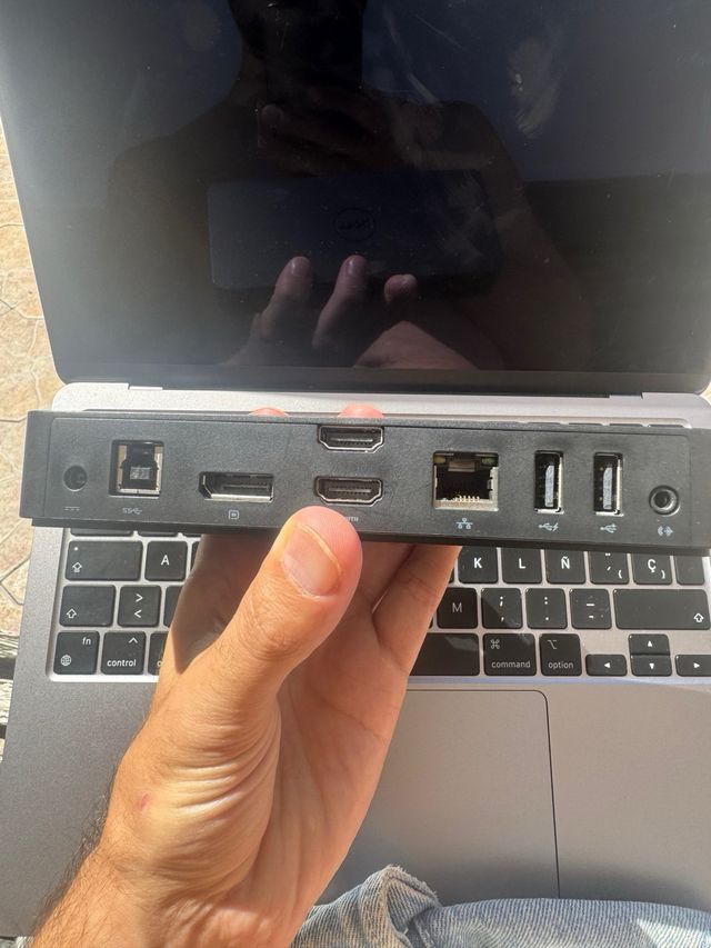 Dell dock station
