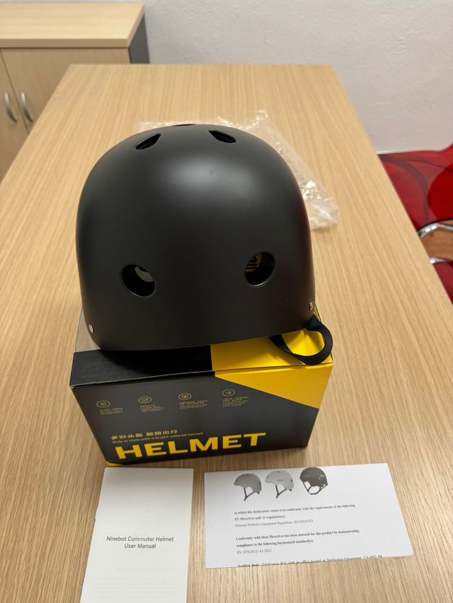 Casco nuevo SEGWAY-NINEBOT, Negro