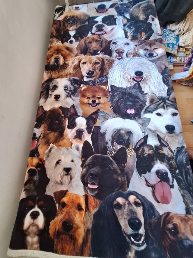 Manta cama dibujo perros 🐕