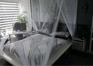 Elegante Mosquitera Blanca Para Cama