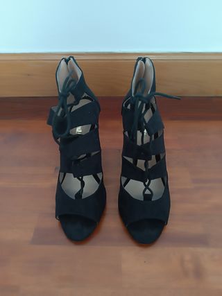 Zapatos negros tacón T39