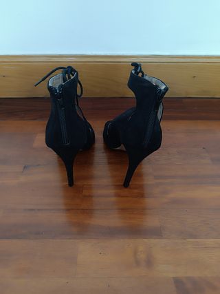 Zapatos negros tacón T39