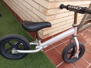 Bicicleta sin pedales