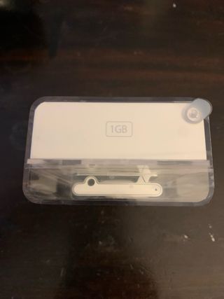 iPod Shuffle 2a gen. Gris nuevo y sellado