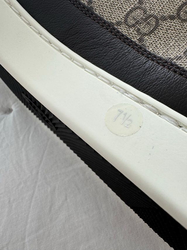 Gucci GG Supreme Monogram