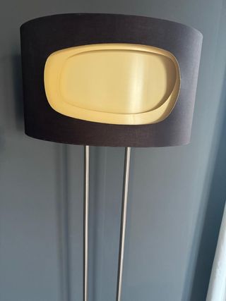 Lampara pie de salón