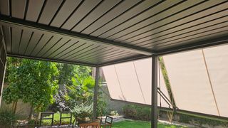 TOLDOS. PÉRGOLAS. CORTINAS DE CRISTAL