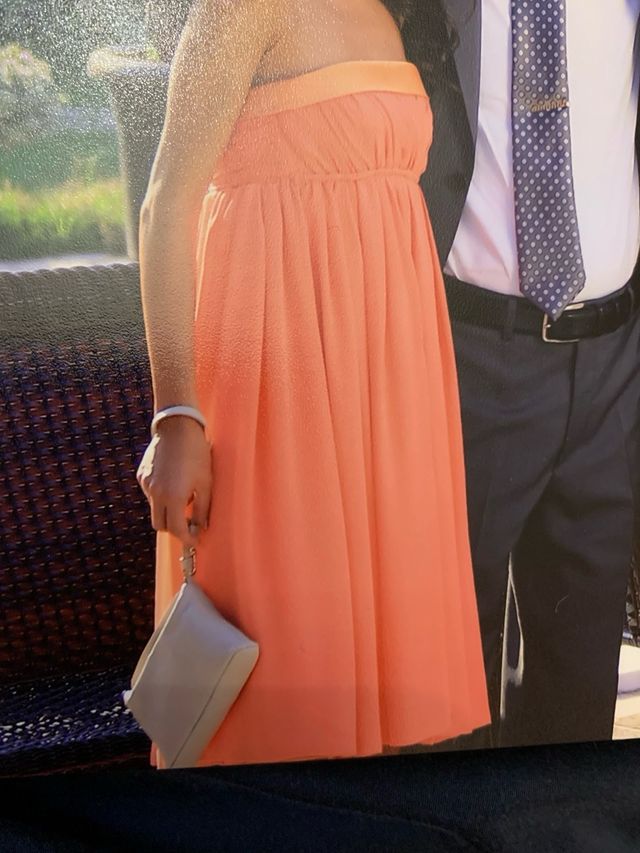 Vestito sartoriale su misura (s) per matrimonio.