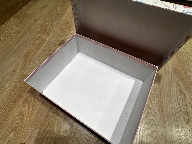 Caja para cosas bebé