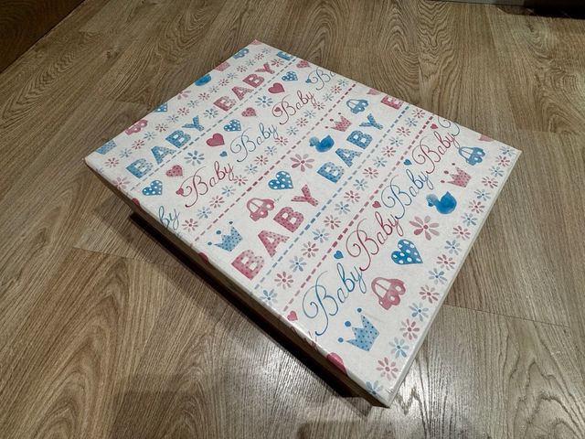 Caja para cosas bebé
