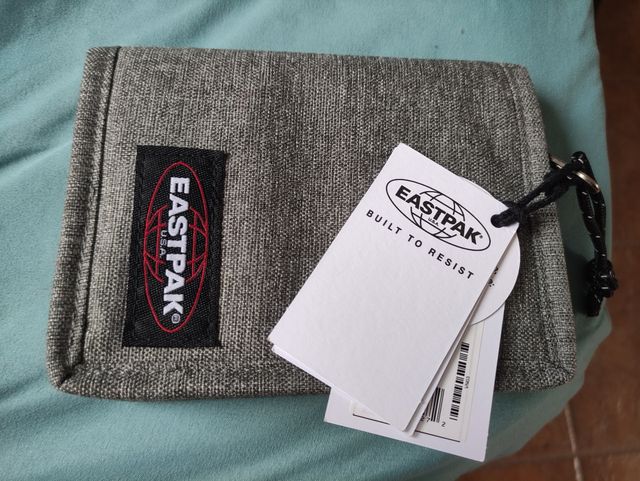  Cartera Eastpak 