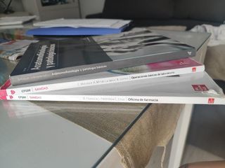 Libro de técnico de farmacia y apuntes