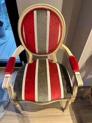 Par de sillas vintage remodeladas hechas a demanda