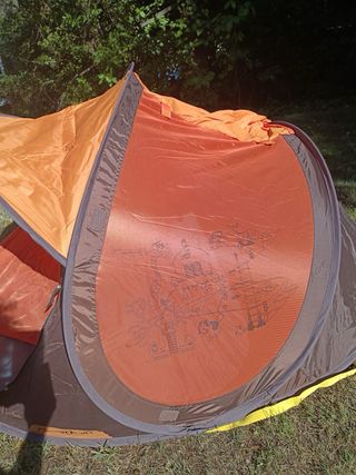 Tienda quechua para bebé (playa o campo)