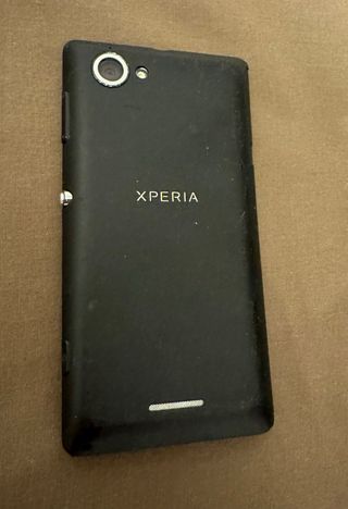 Sony Xperia L (C2105)