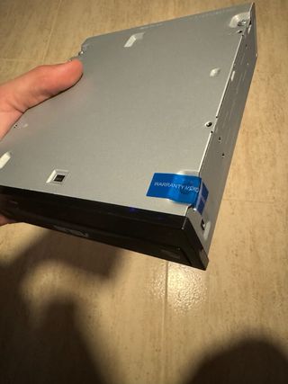 Grabadora / reproductor DVD Asus DRW 24D5MT