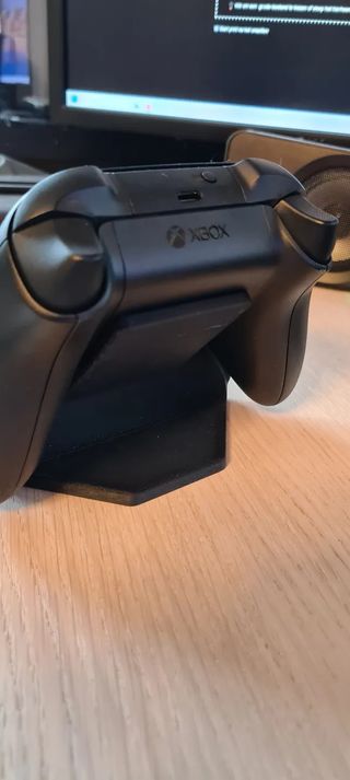Soporte para mandos de Xbox con logo