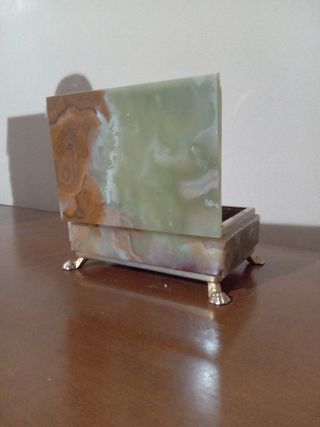 Portagioielli in marmo