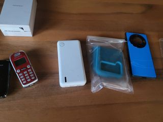 set tecnologia cover e altri cellulari