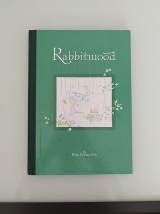 Libro en inglés Rabbitwood