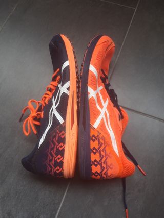 Asics sortiemagic ro 4 tenka. talla 42.5