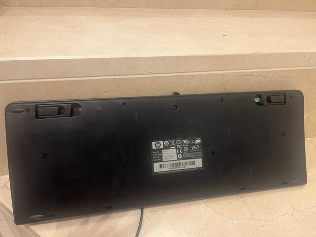 Teclado hp poco uso