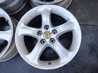 y_742 Llantas de 17 pulgadas Mitsubishi Grandis, 1